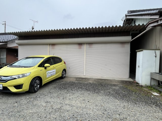 坂下貸家　Ｍ邸の駐車場