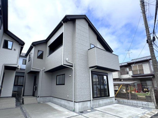 流山市東初石４丁目新築戸建【八木北小学校:7分】の外観|1号棟外観・完成済み内覧可能です！