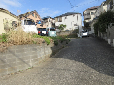 【外観】 | サンタンダ―駐車場