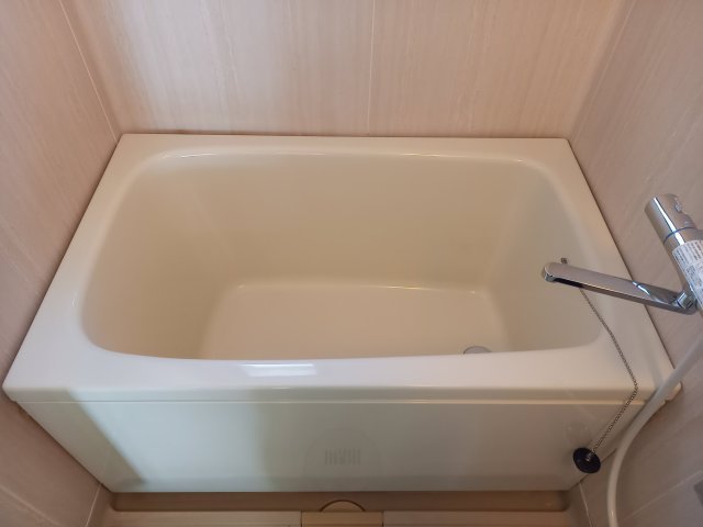 エクセレンス湘南台の浴室|※他号室参照