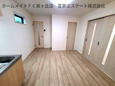 【居間・リビング】 | フジパレス助松町サウス | リビングと洋室の間仕切りを閉めたとき