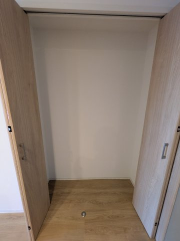 メジリス　新羽のその他