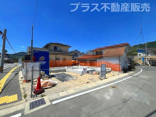 【外観】 | 福岡市早良区脇山2丁目　1号棟（全1棟）【仲介手数料無料・0円】 | 現地写真。プラス不動産販売なら、現場の全ての棟をまとめてご見学頂けます。
