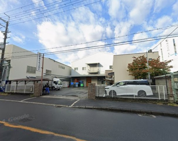 八尾市上之島町北　貸倉庫