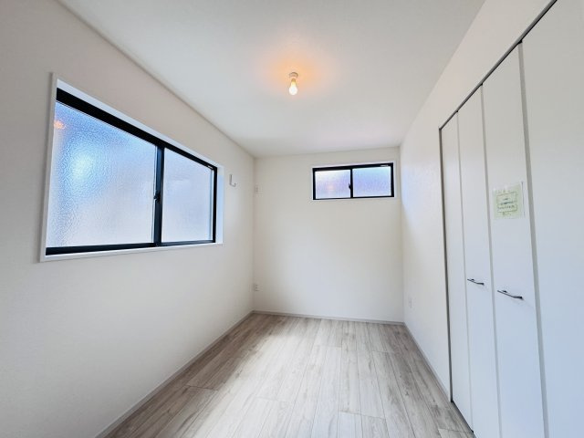 流山市古間木新築戸建（古間木６期）の子供部屋|5帖洋室