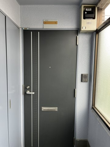 【玄関】