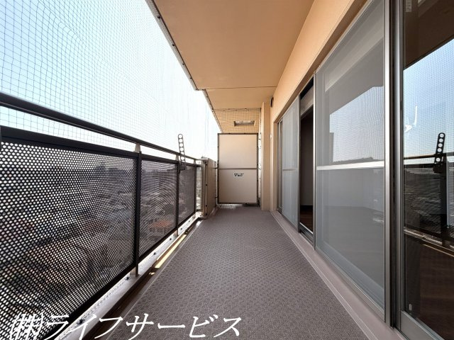 【バルコニー】 | グランドール北大阪 | バルコニー／南向きの陽当り良好のバルコニー！