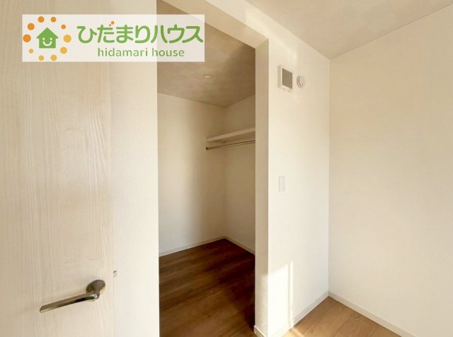 【収納】 | 土浦市中村南1丁目　新築戸建　2号棟 | 新婚さんにおすすめ！奥様に喜ばれる収納たっぷりのウォークインクローゼット付です☆