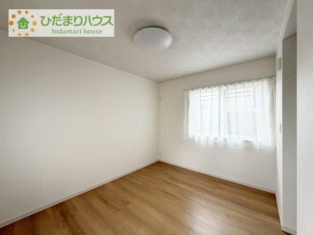 【洋室】 | 土浦市中村南1丁目　新築戸建　2号棟 | 木の温もりがやさしいフローリング♪