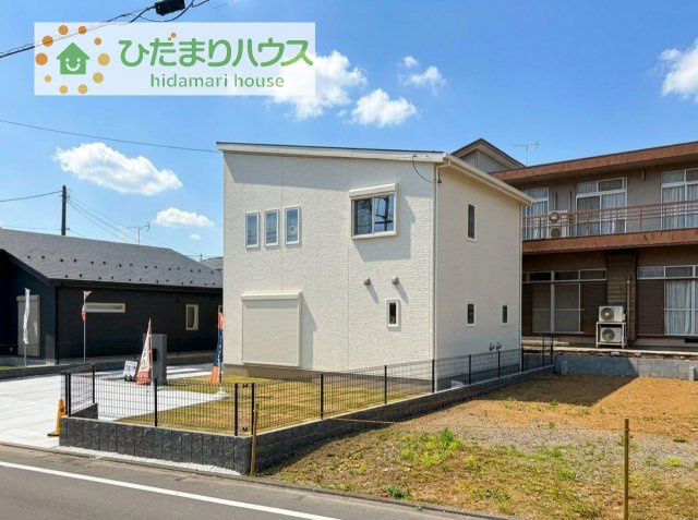 【外観】 | 土浦市中村南1丁目　新築戸建　2号棟 | 近隣の物件もまとめてご案内できます(*^^)
お気軽にお問い合わせください♪