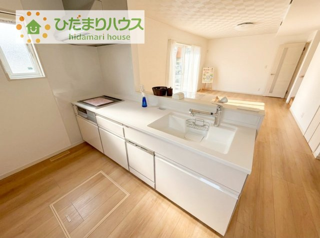 【キッチン】 | 土浦市中村南1丁目　新築戸建　2号棟 | IHコンロでお子様とご一緒にお料理はいかがでしょうか(^^)/