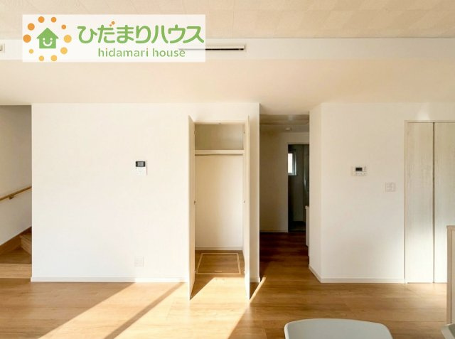 【収納】 | 土浦市中村南1丁目　新築戸建　2号棟 | 掃除機や買い溜めしたい日用品をしまうのに便利です！