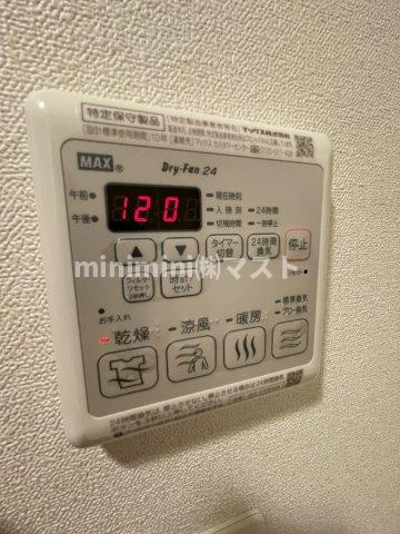 プレサンス堺筋本町駅前シェルの設備