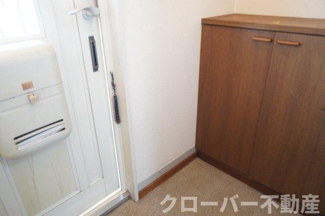セジュール２１ A棟の玄関