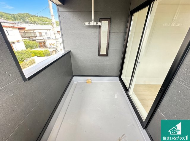 ●生駒郡平群町若葉台　第1期　新築一戸建てのバルコニー|日当たりのよいバルコニー！お部屋が開放的に！