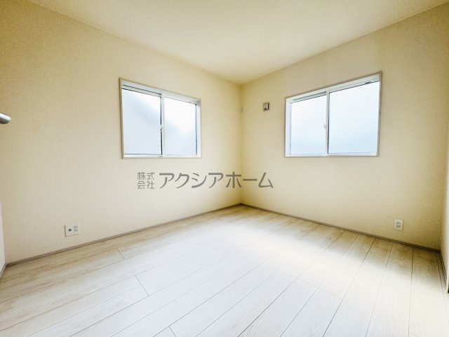 所沢市東狭山ヶ丘3丁目・全7棟　新築一戸建　6号棟の洋室|洋室　5.2帖（北側）