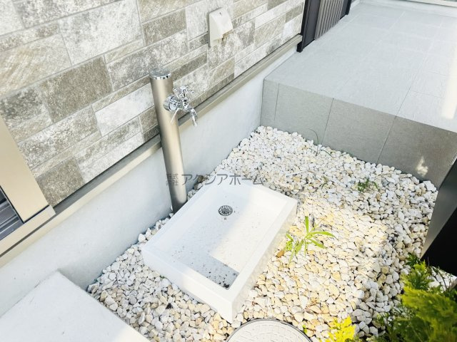 所沢市東狭山ヶ丘3丁目・全7棟　新築一戸建　6号棟のその他|立水栓
