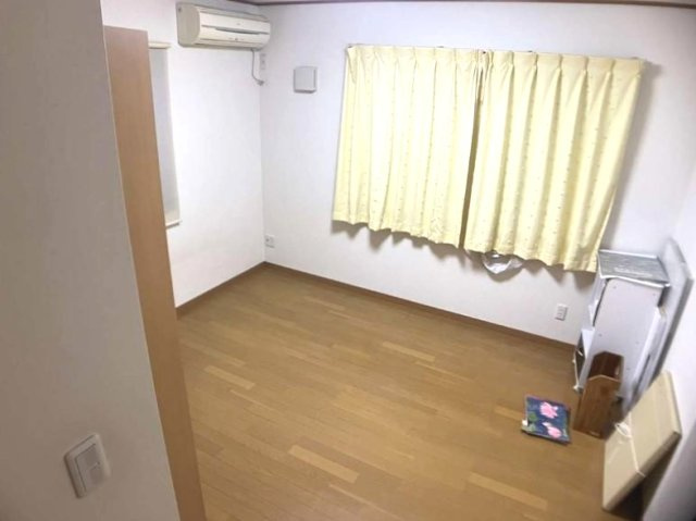 茂原市早野　中古戸建の内装|平成19年6月築4SLDK 駐車場2台可 五郷小学校徒歩約5分 スーパーせんどう徒歩約13分都市ガス