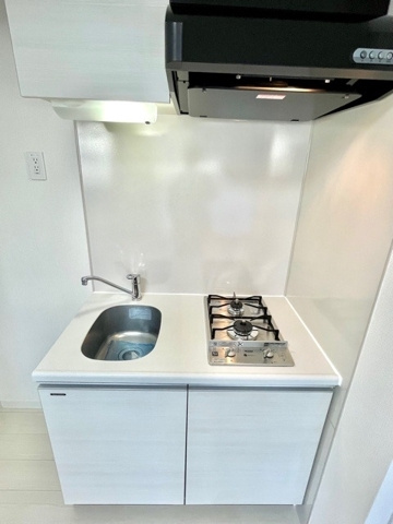 新品家具付きマンション神田神保町7(KaGood東京)のキッチン