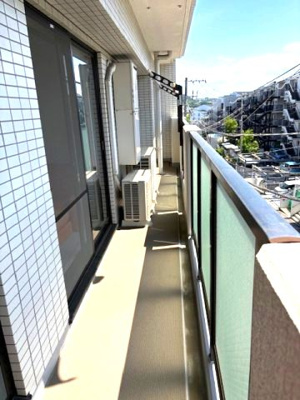 【バルコニー】 | 横須賀市佐原　ガーデンライフ久里浜八番館　中古マンション
