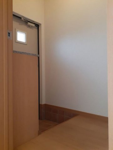 レスト・ＢＭ　Ⅲの玄関