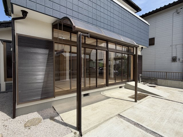 前橋市下細井町中古住宅の設備|■1階にも洗濯物干しスペースがございます