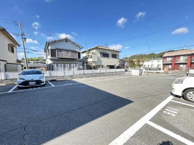 キャッスルハイツの駐車場