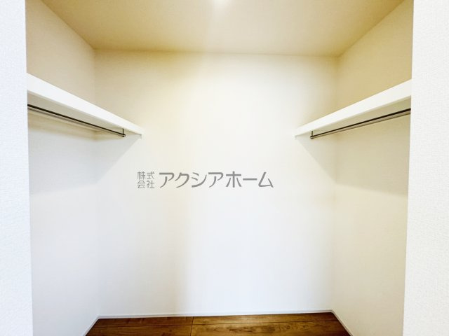 所沢市東狭山ヶ丘3丁目・全7棟　新築一戸建　7号棟の収納|2階　洋室　8.0帖のウォークインクローゼット