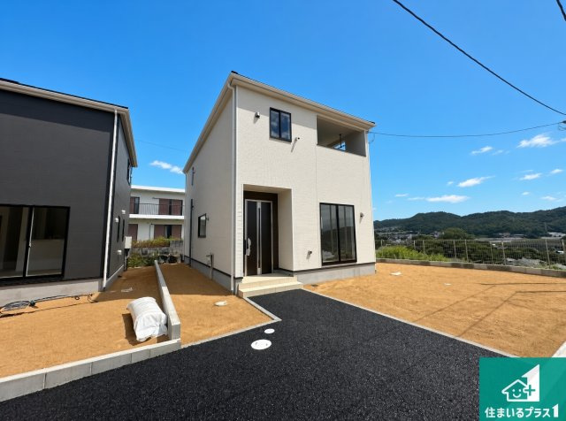 ●生駒郡平群町若葉台　第1期　新築一戸建ての外観|安心の10年保証！外観を美しく保ち、雨水で汚れを落とします！気になることがありましたら、お気軽にお問い合わせください！