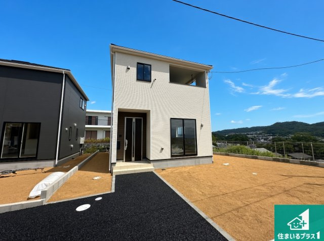 ●生駒郡平群町若葉台　第1期　新築一戸建ての外観|安心の10年保証！外観を美しく保ち、雨水で汚れを落とします！気になることがありましたら、お気軽にお問い合わせください！