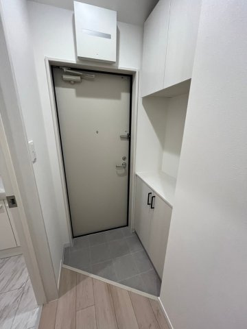 Ｓ－ＦＬＡＴさくら夙川の玄関