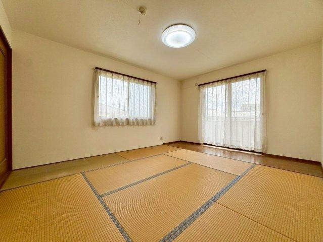 野洲市冨波甲　中古戸建