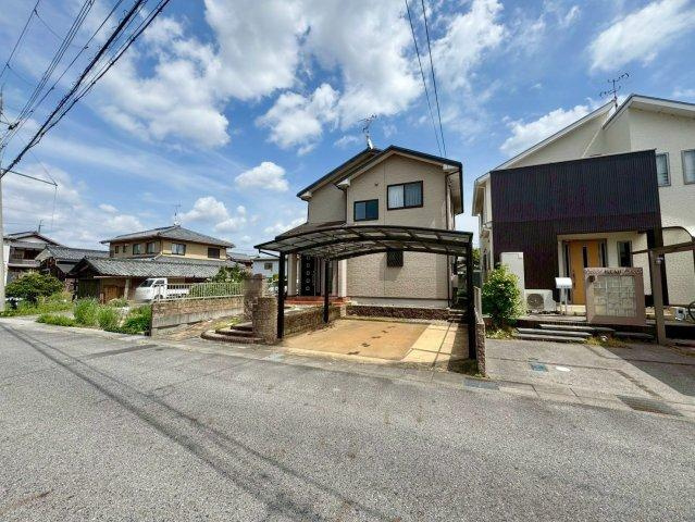 野洲市冨波甲　中古戸建の外観
