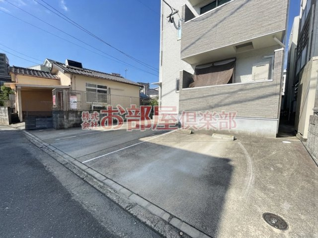 グランドライフ久留米の駐車場|駐車場に車を止められます
