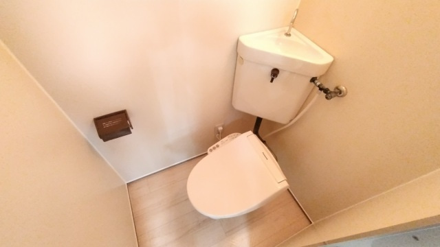 ハイツユートのトイレ|※別号室参考写真