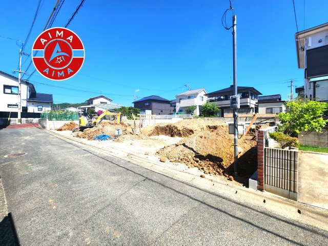 福岡市西区上山門2丁目第8-2棟（2号棟）の前面道路含む現地写真|見学の時間などお気軽にお問い合わせ下さい。