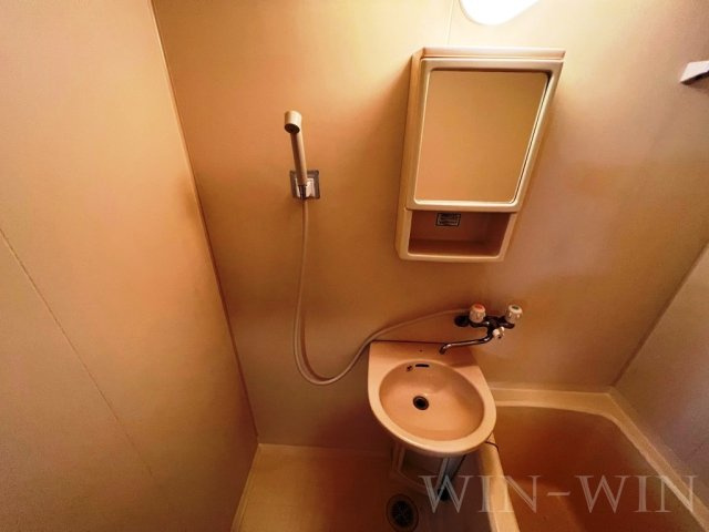 タプロコート三本木の洗面所|イメージ（同建物内別部屋の写真です）