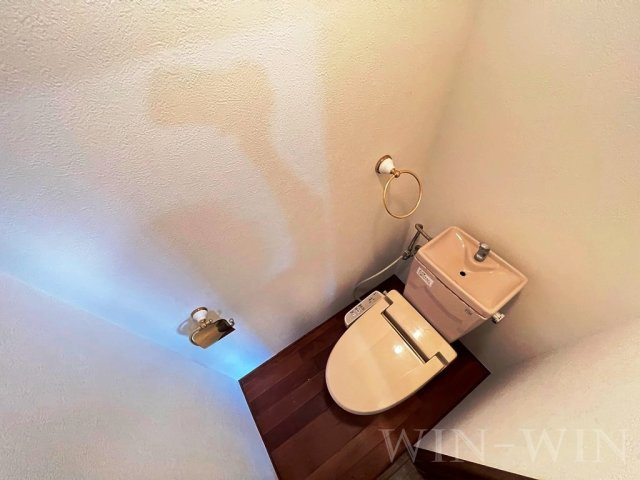タプロコート三本木のトイレ|イメージ（同建物内別部屋の写真です）