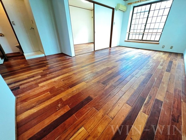 タプロコート三本木の居間・リビング|イメージ（同建物内別部屋の写真です）