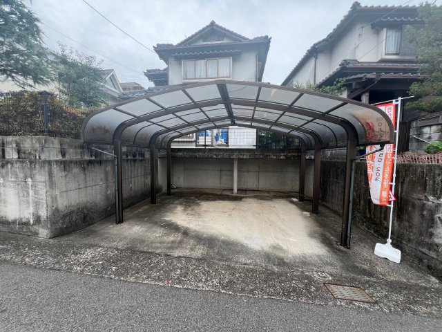 【前面道路含む現地写真】の画像