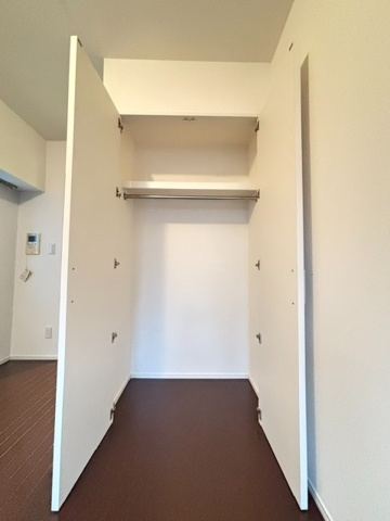 新品家具付きマンション月島4(KaGood東京)の収納