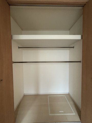 キャルムコート星田の収納