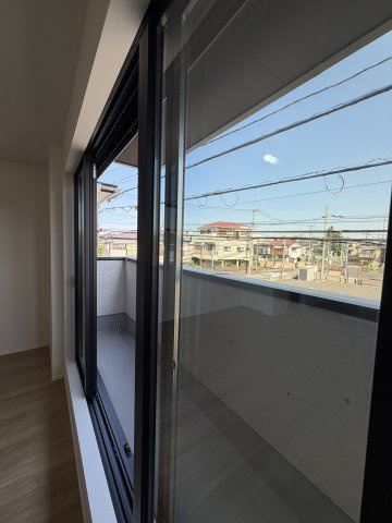 《仲介手数料無料》浦和区大東３丁目34-13新築一戸建てケイアイグレイスのバルコニー