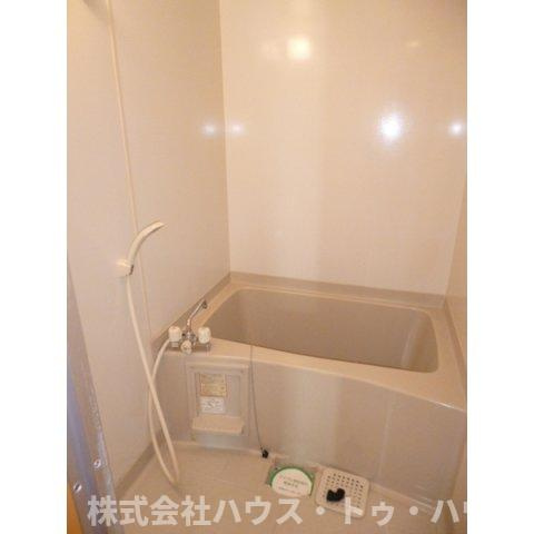 シャンスの浴室