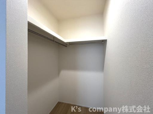 ◎茅ヶ崎市東海岸南6丁目　新築戸建　1号棟の収納|洋室7.5帖のウォークインクローゼット☆奥行きがあり収納力があります◇