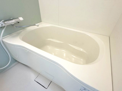サンピア久米田の浴室|R5年UB入替済。別荘利用につき、使用頻度が低く新築時のような美しさを保っています。R8年ハウスクリーニング済