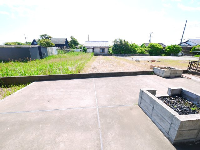 山武市井之内　中古戸建の庭|令和3年内外装リフォーム済みセカンドハウスで利用 外シャワー・ロフト付き 海まで徒歩約6分