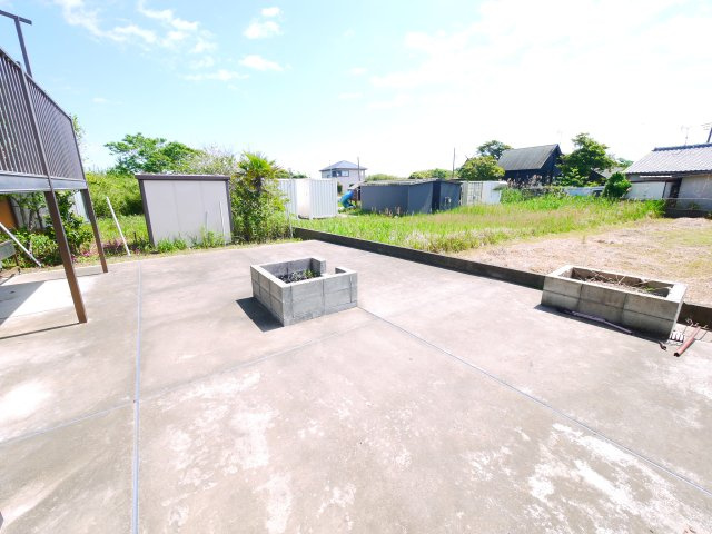 山武市井之内　中古戸建の庭|令和3年内外装リフォーム済みセカンドハウスで利用 外シャワー・ロフト付き 海まで徒歩約6分