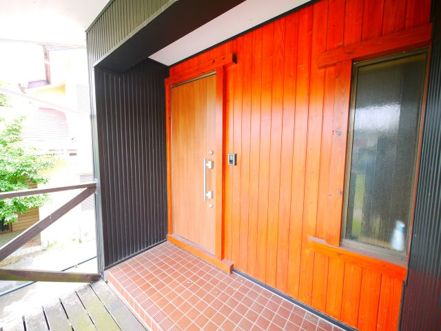 山武市井之内　中古戸建の玄関|令和3年内外装リフォーム済みセカンドハウスで利用 外シャワー・ロフト付き 海まで徒歩約6分