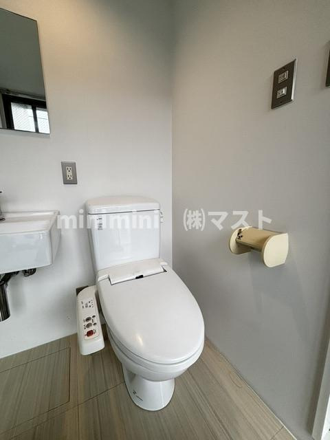 W元町のトイレ